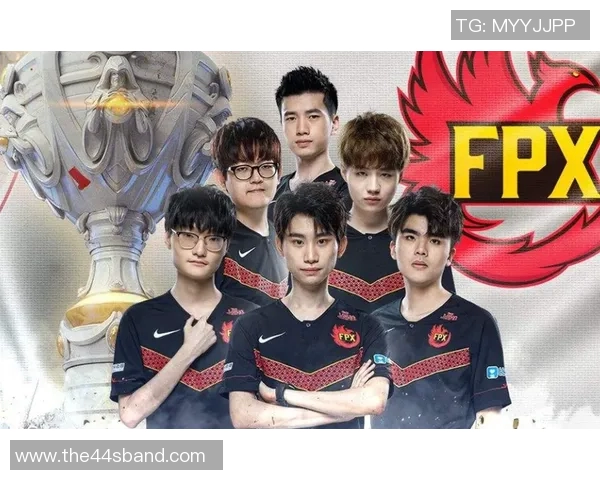 FPX战队意识引发热议玩家与评论员各执一词的争论分析